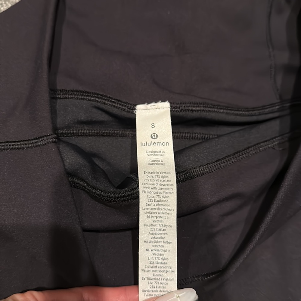 Lululemon In Movement Shorts - Picture 3 of 3
